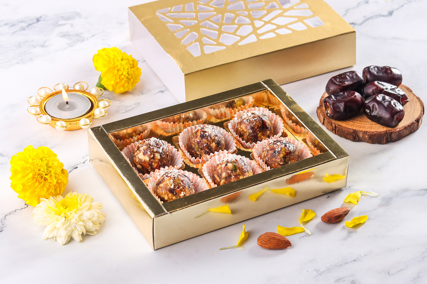 Sugar Free Dates and Nut Laddoos [Box of 6]