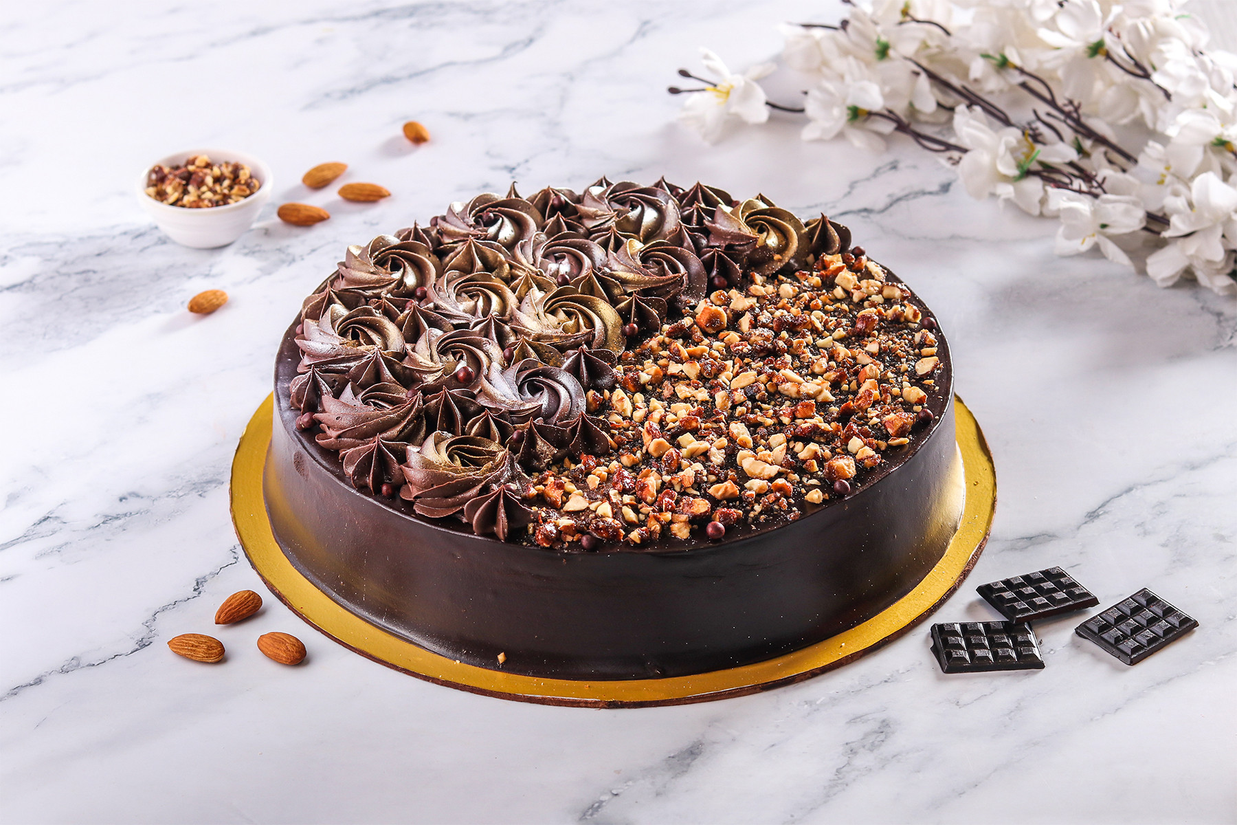 Vegan Sugar Chocolate Almond Crunch Cake