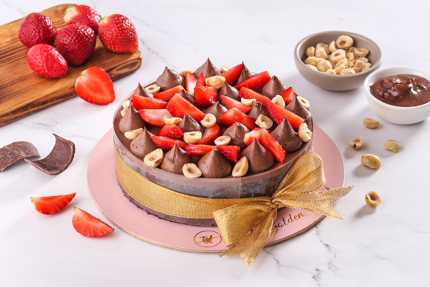 Sugar Free Milk Choco Strawberry Hazel Bliss Cake