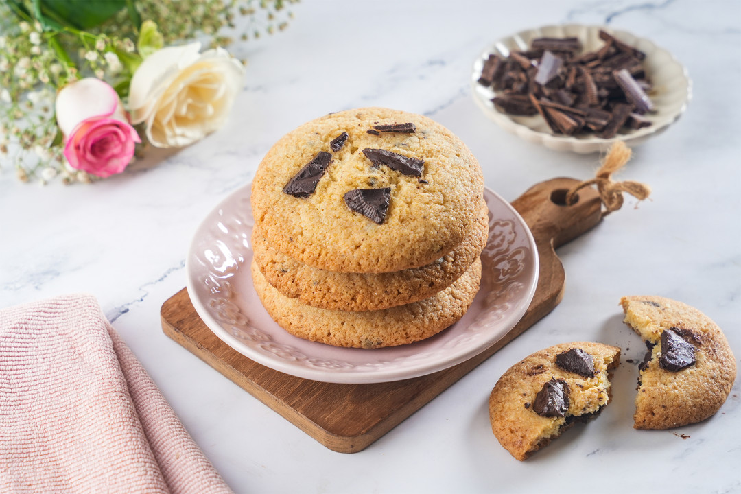 Rajghira chocolate chunk cookies (80 GMs each)