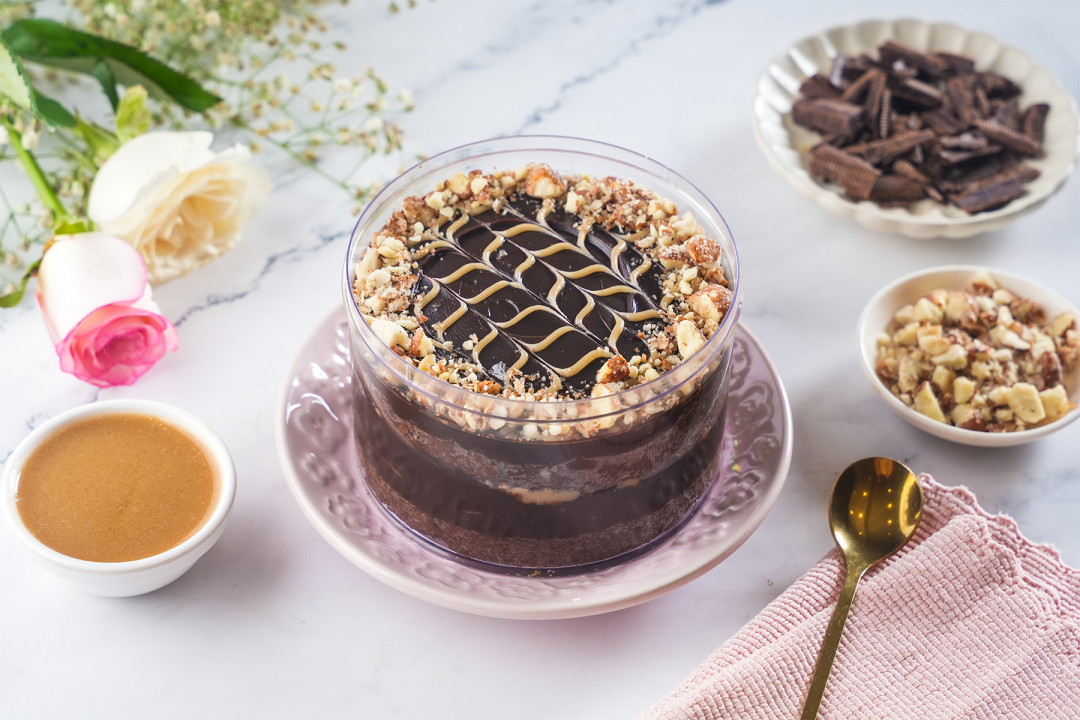 Chocolate caramel roasted almond tub